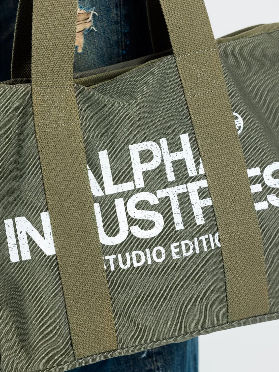 Alpha Industries Studio Tote geanta neagra bumbac 22L